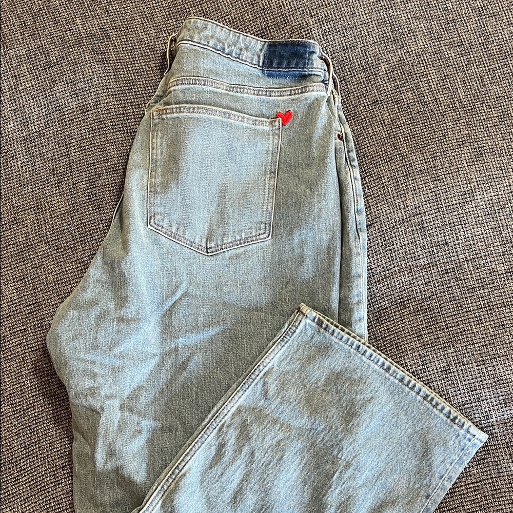 Abercrombie & Fitch Light Blue 90s Relaxed Jeans